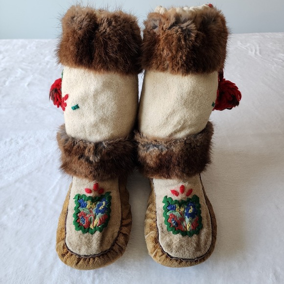 VTG Leather Moccasins Mukluks Native American Made Suede Fur Wool Embroidery 70s - Picture 2 of 16